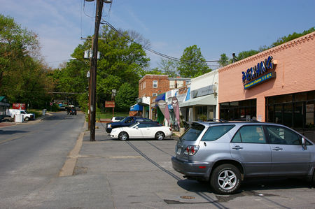 Convenience stores in the 4900 block.