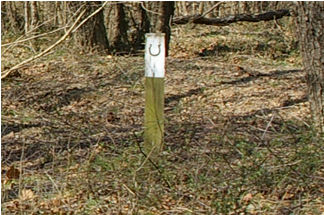 Rails to River horse trail marker.