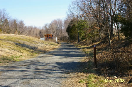 The trail quickly turns to the right.