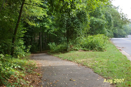The trail leaves Glade Dr. for only a short distance.
