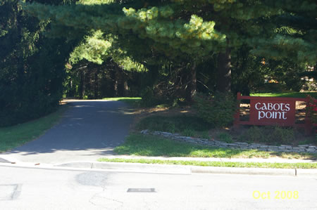 The trail crosses Cabots Point La.