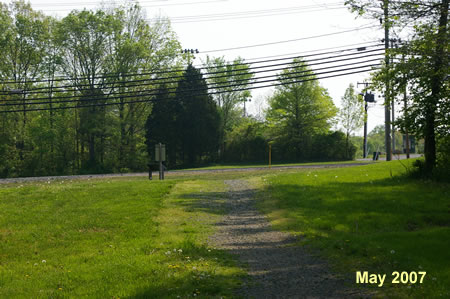 The trail intersects with Stringfellow Rd.