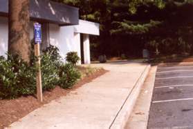 The trail reaches the Uplands Pool.